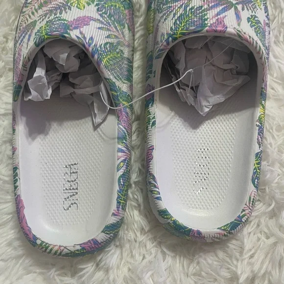 Slides Tropical Size 6 7 Or 11 - Picture 4 of 6